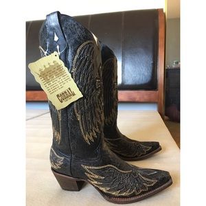 New! Corral Vintage Boots